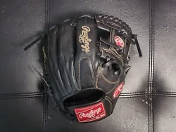 This glove has been reconditioned and relaced with top quality rawhide laces. The reconditioning process includes...