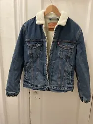 New Without Tag MENS LEVIS JEAN JACKET COAT Size Small Lined Blue Denim $98. Shipped with USPS Priority Mail.