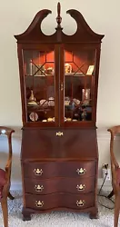 Chippendale Style. with Serpentine Drawers. Secretary / Writing Desk. Drawers / Cabinet 15