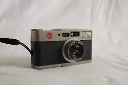 [NEAR MINT] Leica CM Titanium Film Camera w/40mm f2.4 Summarit. Selling this Leica CM 40mm Summarit film camera from an...