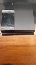 playstation 4 console Bonjour je vend une PlayStation 4 pour pièce la carte mère est HS Lecteur de disque neuf...