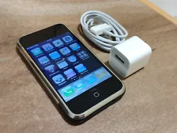 Vend iPhone de 1ère (1st, 1G, v1, EDGE) generation A1203, en bon état pour son âge, et pour sa version 4 Go, testé...