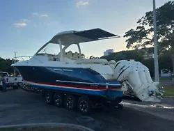 2018 Chris Craft 38 Launch. Built to, Safely and Comfortably, Host a group of people. Air Conditioning and a Generator...