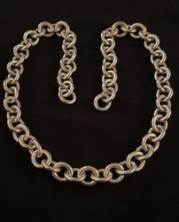 This beautiful Tiffany & Co. choker rolo chain necklace is made of high-quality sterling silver. The necklace measures...