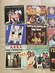 ABBA 13 single. Les disques sont en tres bon état visuel.