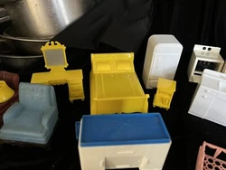 Lot Of Vintage Plastic Dollhouse Furniture & Accessories. Over 20 pieces the lot contains kitchen bedroom and living...