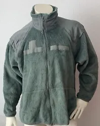 III GEN OFFICIAL US ARMY ISSUE. COLD WEATHER FLEECE JACKET. SPRING SPECIAL!