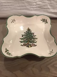 Spode Christmas Tree Devonia Tray Preowned excellent Condition. Condition is Used. Shipped with USPS Priority Mail.