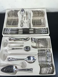 VINTAGE 1847 ROGERS BROS HERITAGE Floral 53 Piece Silverware Set with Case. Nice condition with some pieces showing...