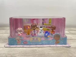 DOC MCSTUFFINS TOY HOSPITAL COLLECTIBLE 6 Piece Set Cake Toppers. Brand new old stock.