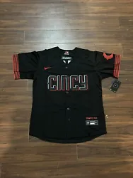 Show off your support for the Cincinnati Reds with this Elly De La Cruz stitched jersey. Made with high-quality...