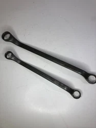 You are bidding on 2 Craftsman CI double boxed wrenches. Sizes 15/1 6& 1