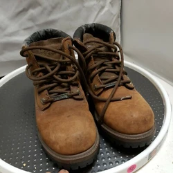 Skechers Mens Work Boot. Size 8. Nice shape. Sole like new, collar worn.