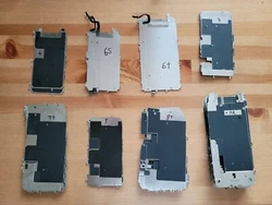 IPhone XR: 8. iPhone 6: 2. iPhone 6S: 2. iPhone 6+: 2. 64 units in total.
