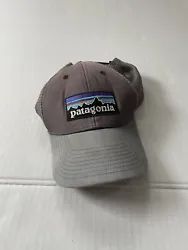 Patagonia Mesh Trucker Snapback Hat Gray Adjustable.