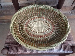 This is a Charleston Sweetgrass Fanner Basket that is used for bread, rolls, pastry, and wedding decor. These are...