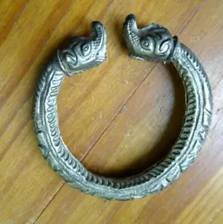 Big bracelet, ankle?., tribal bracelet kabyle berbere ??. ethnic africa north alloy china?. to define. ethnic alloy...