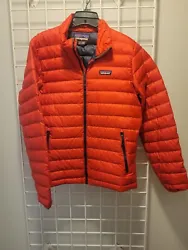 Patagonia Down Full-Zip Jacket Red Mens Small S. Condition is Pre-owned. Shipped with USPS Priority Mail.
