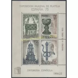 For those which are not (new with hinge or canceled), the condition is indicated in the title.