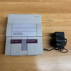 Super Nintendo (SNES) Console SNS-001 For Parts / Repair Only.
