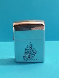 ZIPPO   Vendu comme sur les photos de lannonce en ligne sur notre boutique eBay retroandco Hesiter pas à regarder les...