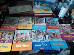 assez bon etat . 2 ont des noms en pages de gardes . les livrets sont bons 