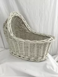 Woven wicker, white, painted. 12