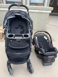 Graco Stroller. Condition is Used. Shipped with USPS Ground Advantage.