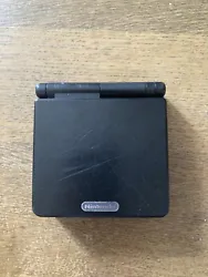 Nintendo GameBoy Advance SP Noire AGS-001 (GBA SP) + Boîte. Vendu HS car le connecteur écran LCD s’est décroché...