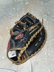 Rawlings Renegade Right hand throw RFB First Base Baseball Glove Mitt Leather. Glove goes on your left hand