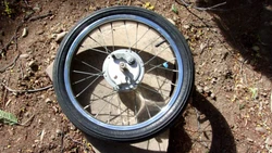 LOCAL PICKUP ONLY, SORRY. Wheel in my opinion is in fair used condition, but since it is a local pick up you can look...