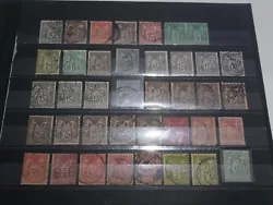 On retrouve 39 timbres obliteres. Voici un joli lot de timbres de France en vrac. Bonne valeur.