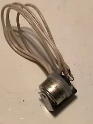 WR50X55 GE Refrigerator Defrost Thermostat, Genuine OEM Renewal Parts.. Condition is New. Shipped with USPS First Class...