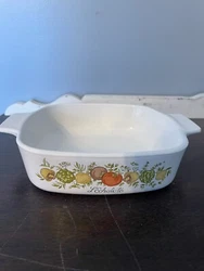 Good condition, no chips cracks etc. No lid