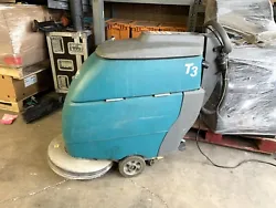 Tennant T3 Floor Scrubber For Parts | Dead. Unit does not turn on. No response when lever is pulled. Signs of use....