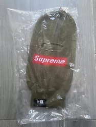 Supreme New Era Box Logo Balaclava (FW) Olive. Brand New In hand Dope balaclava Hit me up if you have any questions
