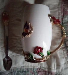 Enamel color water cup with spoon coffee cup tea cup decorated with a rose. Please see the pictures and ask any...