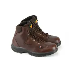 The Signature Series gets its name from those who enjoy a classic work boot with a signature style and is comfortable...
