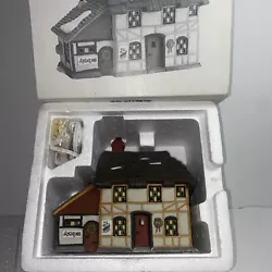 Dept 56 Heritage Village Dickens Village 1988 Mr & Mrs Pickle Antiques #5824-6. Best offer excepted Free shipping...