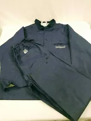 Hodgman Blue PVC 2 Piece Jacket/ Pants Rain/Fishing Suit/Slicker Sz Small. This is a Hodgman Blue PVC fishing/rain coat...