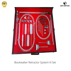 Bookwalter Retractor System III Set 4x Bookwalter Tilting Ratchet. 4x Bookwalter Low Profile Self-Retaining RoTilt...