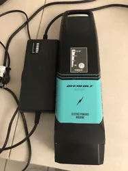 batterie yamaha 400w et son chargeur pour velo electrique.