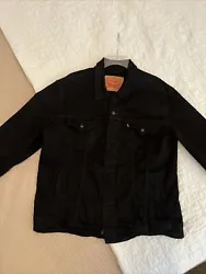 Levi Truckers Jacket Black Large. Owned a couple yearsStill in good condition