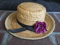 Amish Boys Straw Hat with Flower ~ Decorative Wall Hanging Home Decor. Condition is 