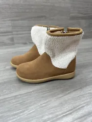 UGG Dove Size 8 Toddler Girl Boots Chestnut Tan Suede Knit 1007959T Zip Up Shoes.