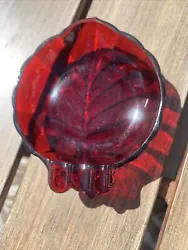 Vintage Mid Century Ruby Red Textured Shell Leaf Pattern Glass Ashtray MCM. 5”c4.5