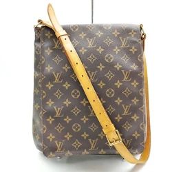 Material :Monogram. (Shoulder) Cracks on the shoulder parts. #3 If the item has both a handle and a shoulder strap, the...