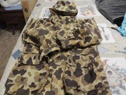 Cabelas Gore tex Duck Camo Jacket USA Parka Hunting Men’s Coat size 44, 31 In long not counting hood, Sleeve 31 In, ...