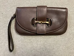 ANN TAYLOR Women’s Wristlet Fold Over Purse Brown Leather. Very good condition looks new