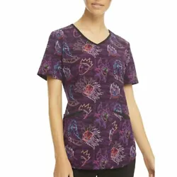 Features include V-neck with contrast neckline. 2 roomy front patch pockets with a 3rd small utility pocket. 52%...